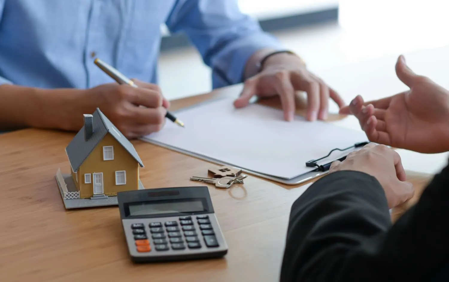Bridging-Loan-Solicitors-for-purchasing-a-property-at-auction Bridging-Loan-Solicitors